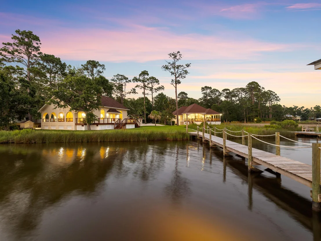 Photo of 104 George Ellis Point