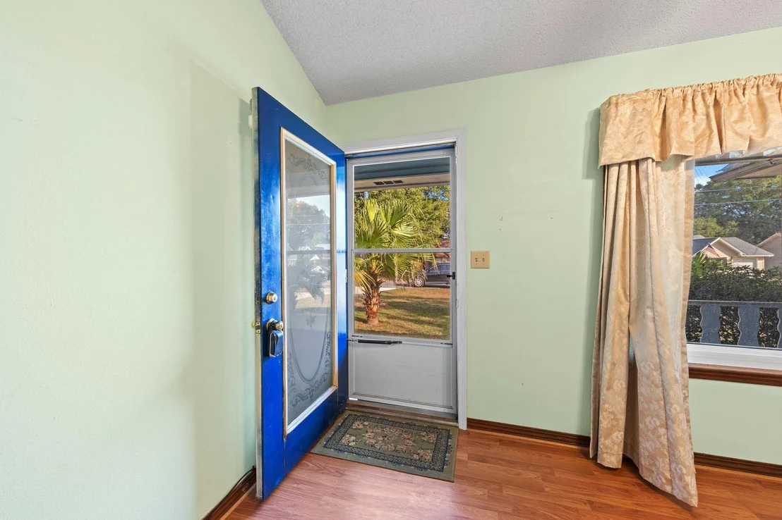 Photo of 144 Oak Terrace Drive