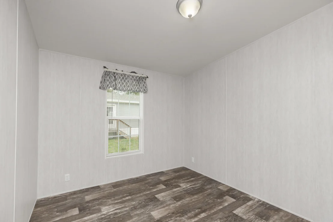 Photo of 910 N Lloyd Street