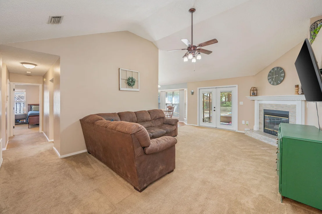 Photo of 604 Huck Finn Drive