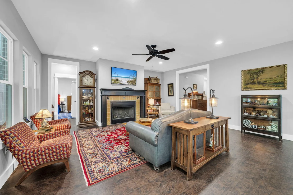 Photo of 434 Mango Lane