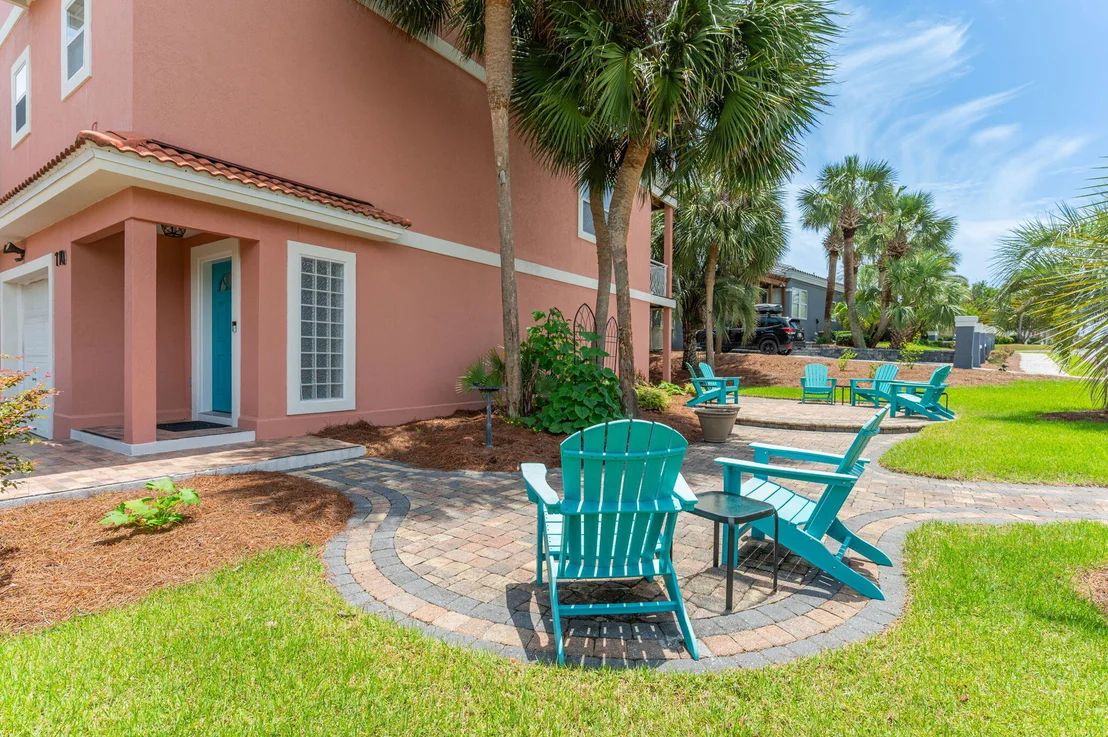 Photo of 110 Terra Cotta Way