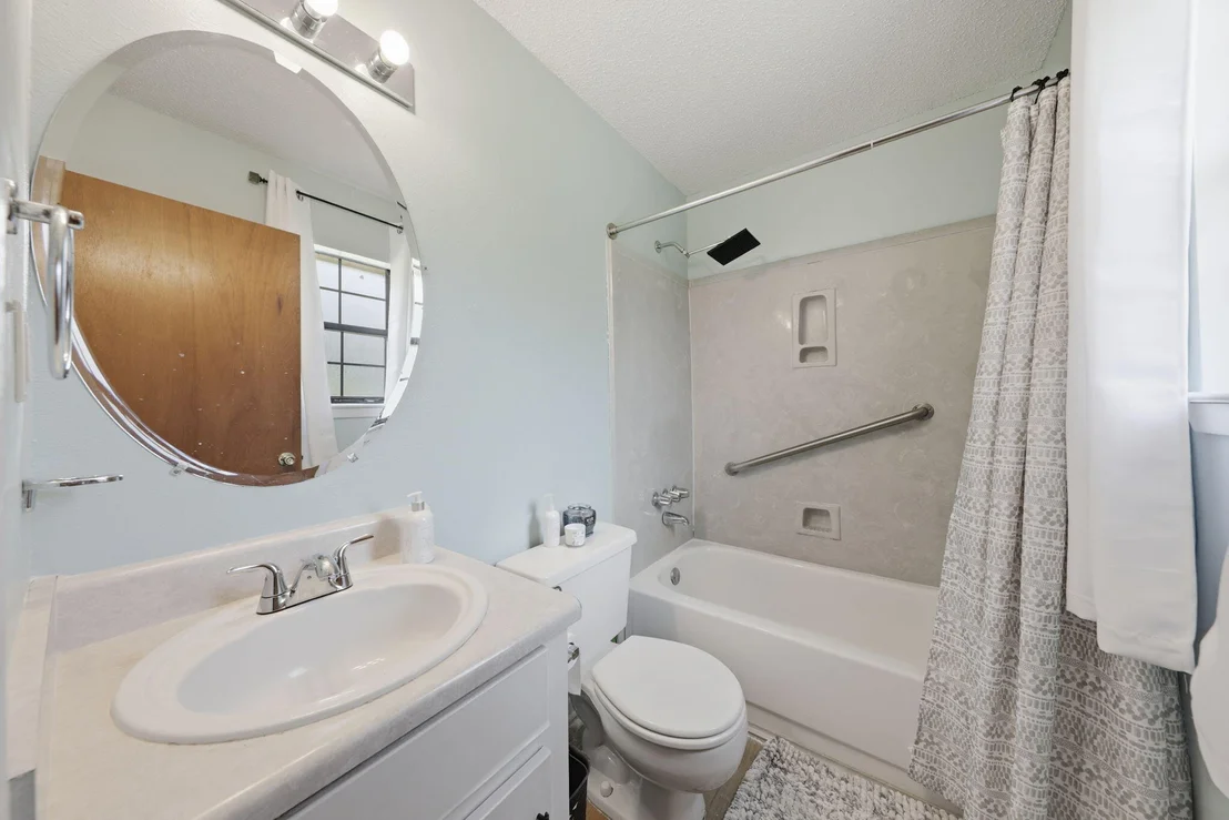 Photo of 532 Springtime Avenue