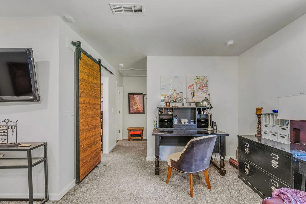 Photo of 4962 Antioch Road
