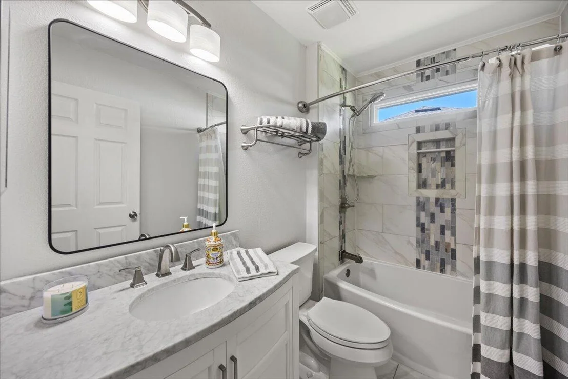 Photo of 6474 Surfside Cove