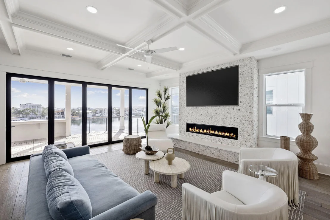 Photo of 714 Harbor Boulevard