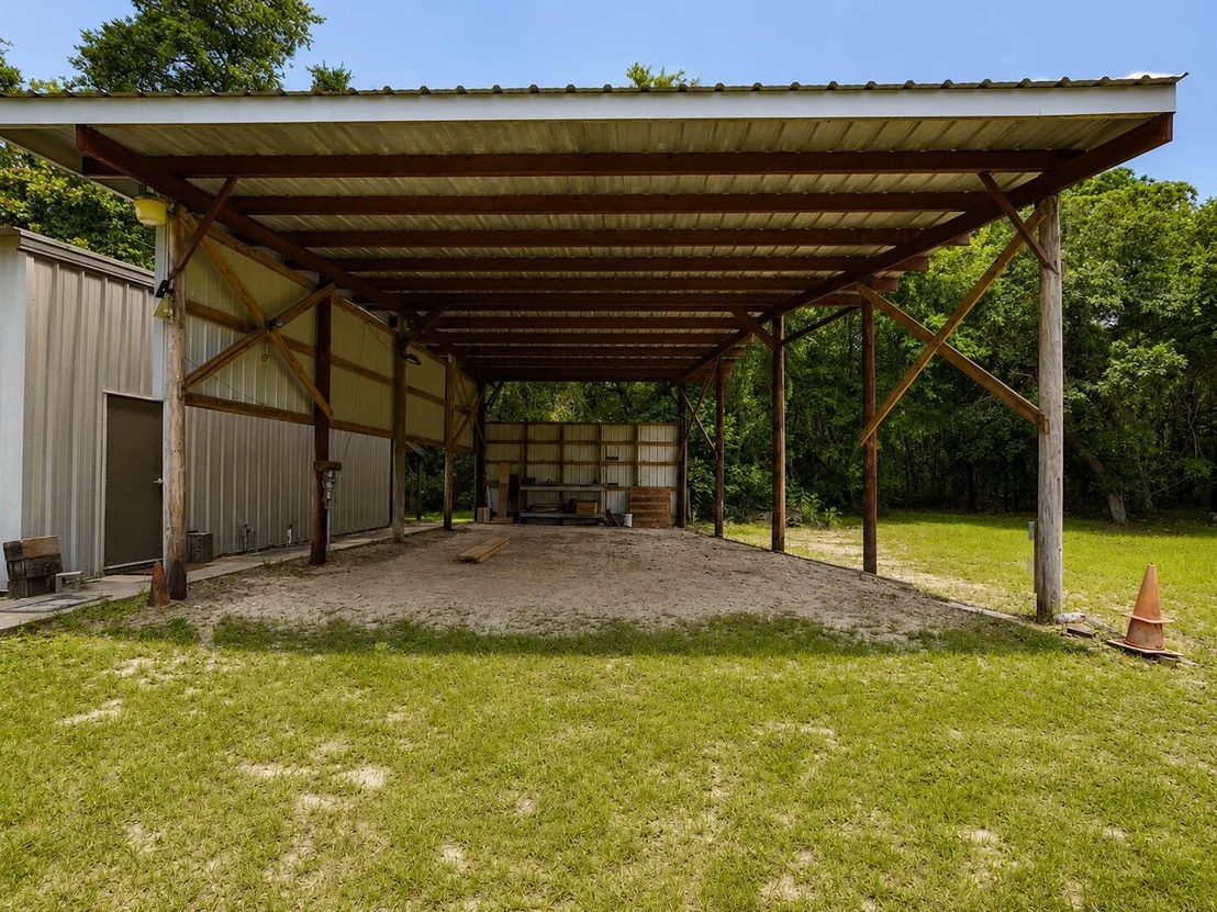 Photo of 140 Chippewa Drive