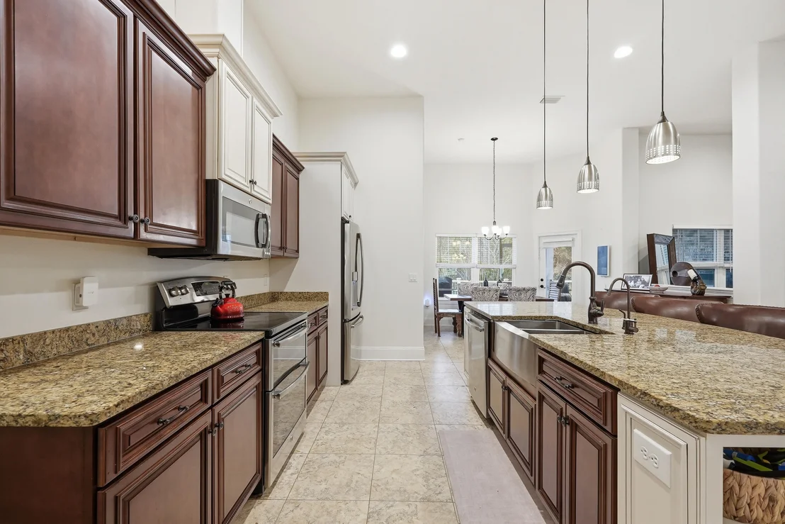 Photo of 4078 Bond Circle