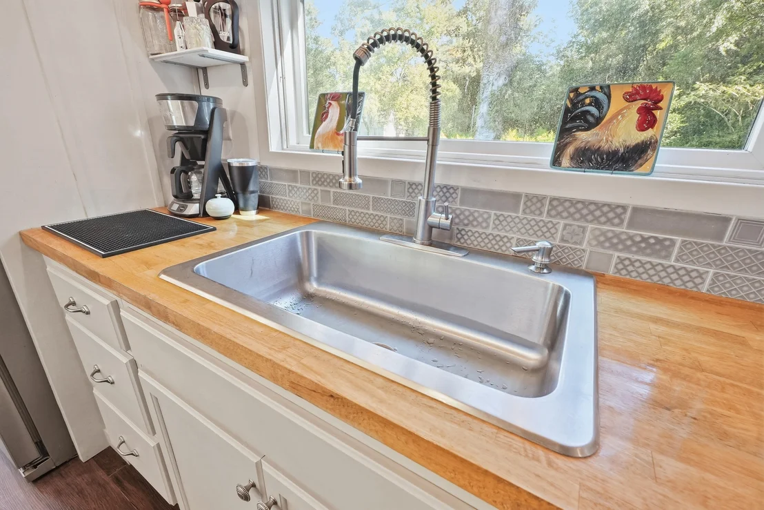 Photo of 348 Eucalyptus Avenue