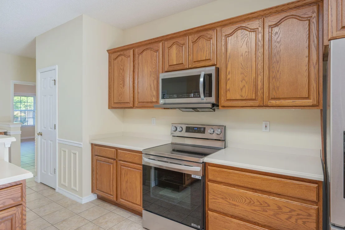 Photo of 5552 Frontier Drive