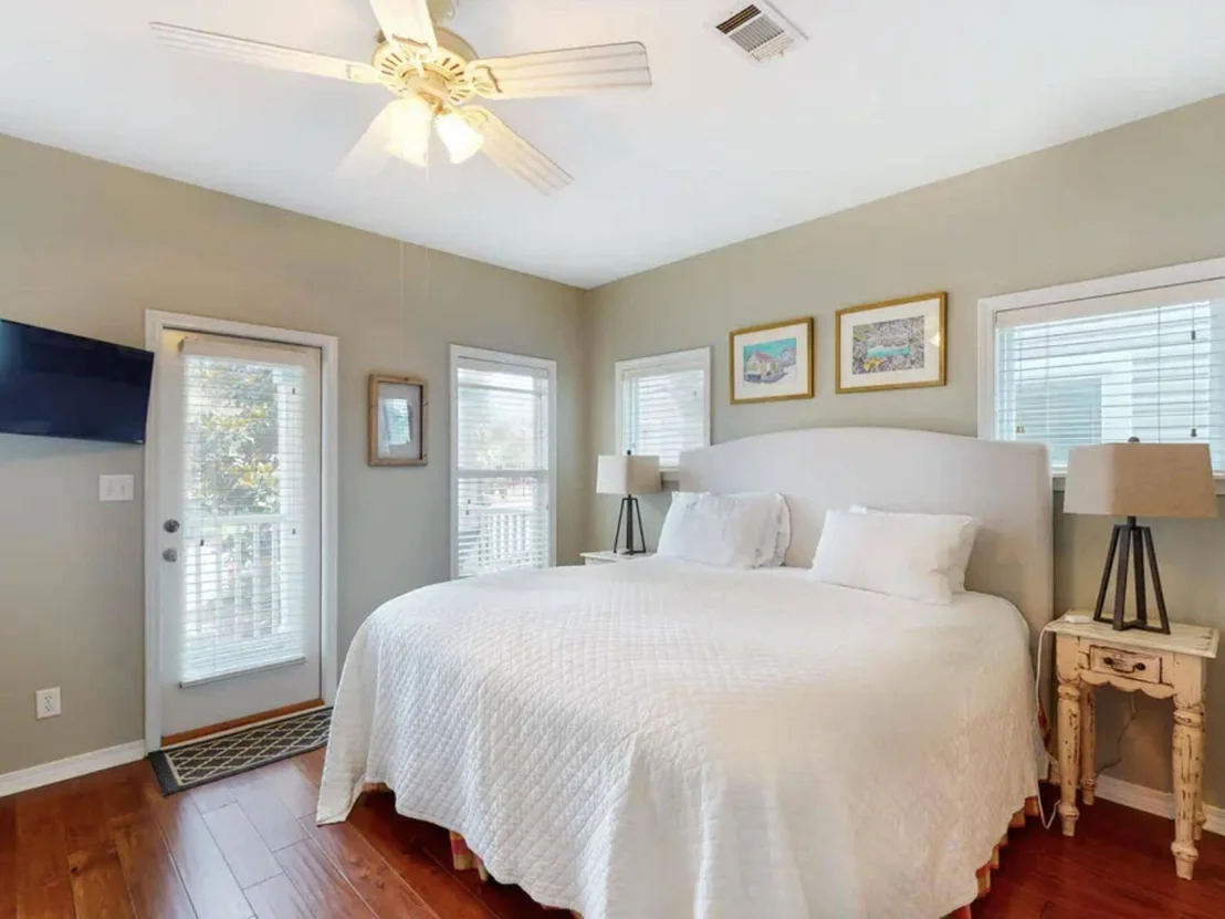 Photo of 162 Emerald Dune Circle