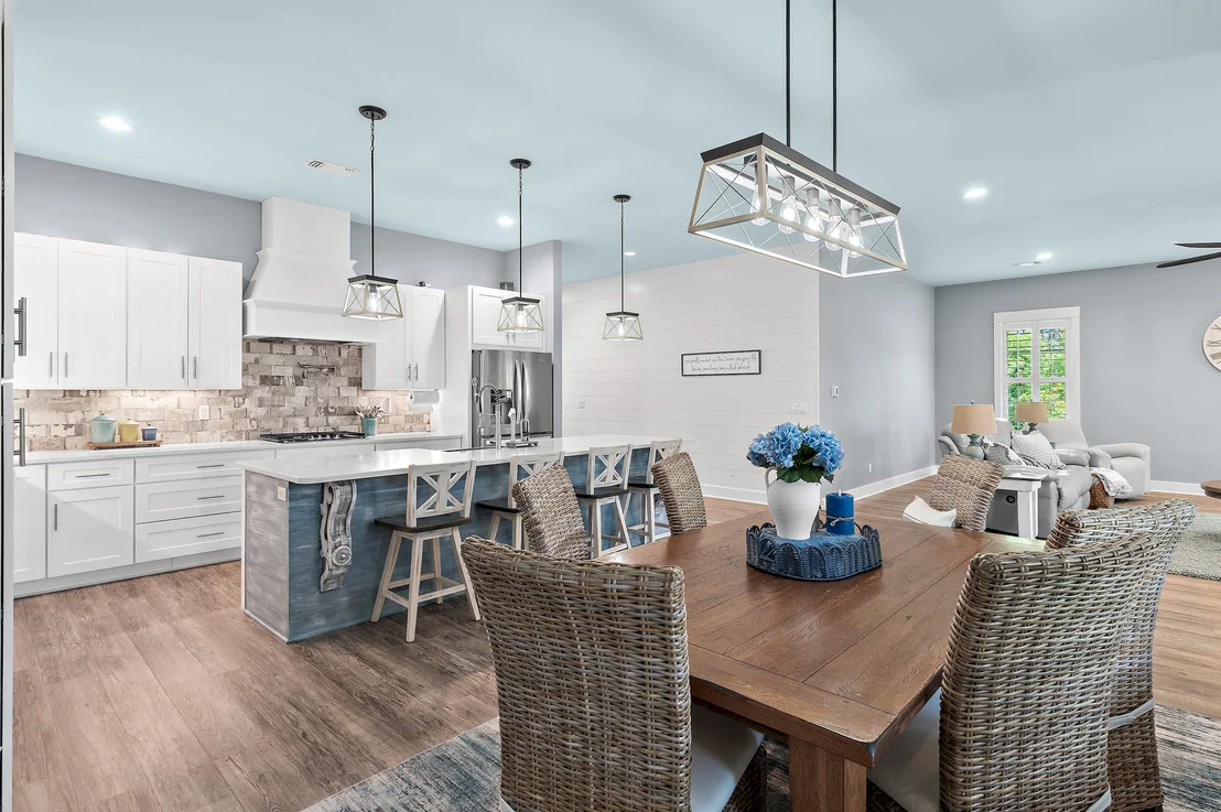 Photo of 812 Allen Loop Drive
