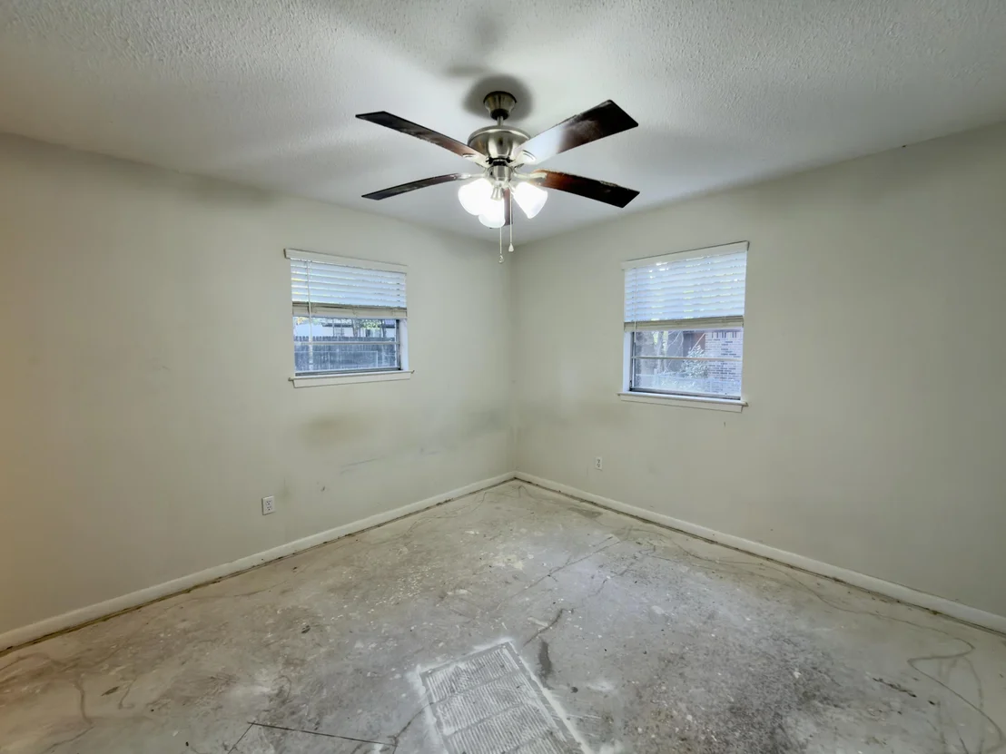 Photo of 503 Tall Pines Street