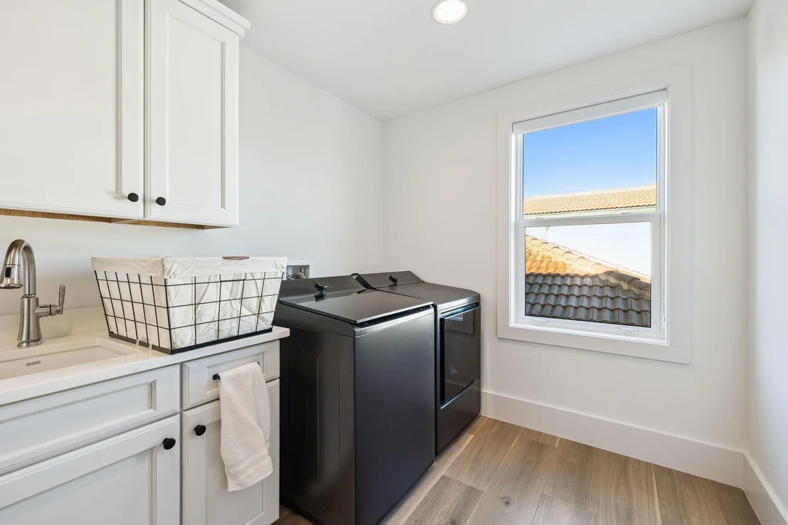 Photo of 754 Harbor Boulevard