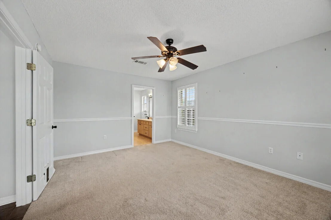 Photo of 4863 Traxx Street