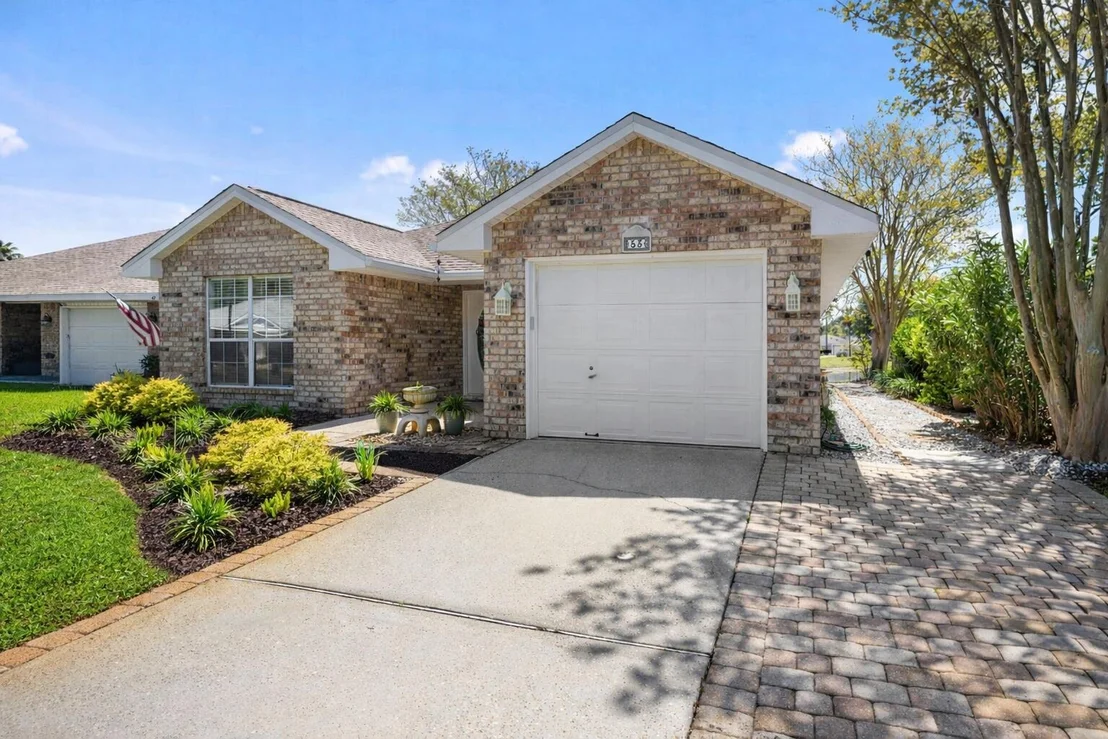Photo of 53 Mandevilla Lane