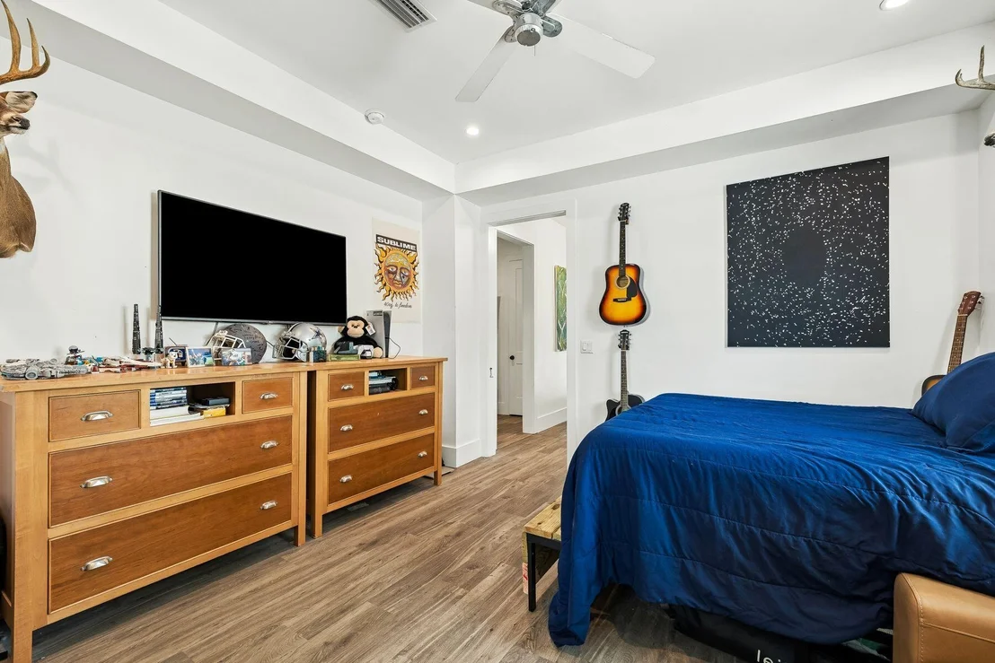 Photo of 71 Silverleaf Lane