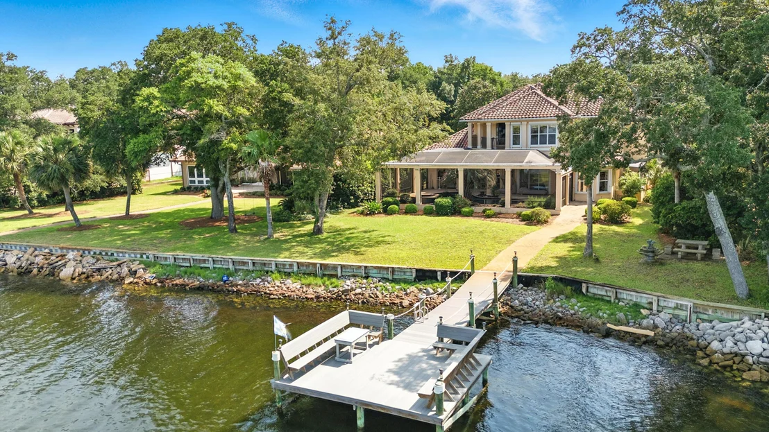 Photo of 923 Lido Circle