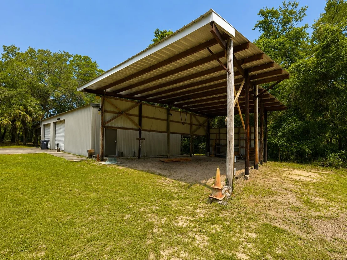 Photo of 140 Chippewa Drive