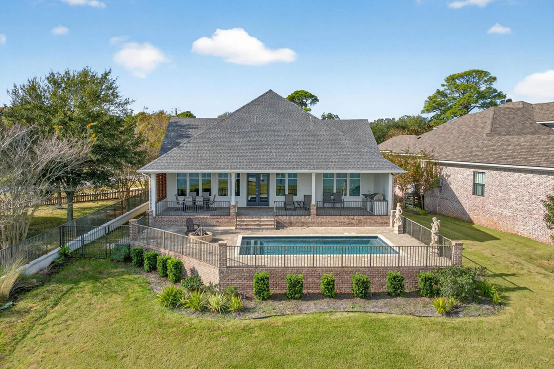 Photo of 901 Peacocks Point Drive