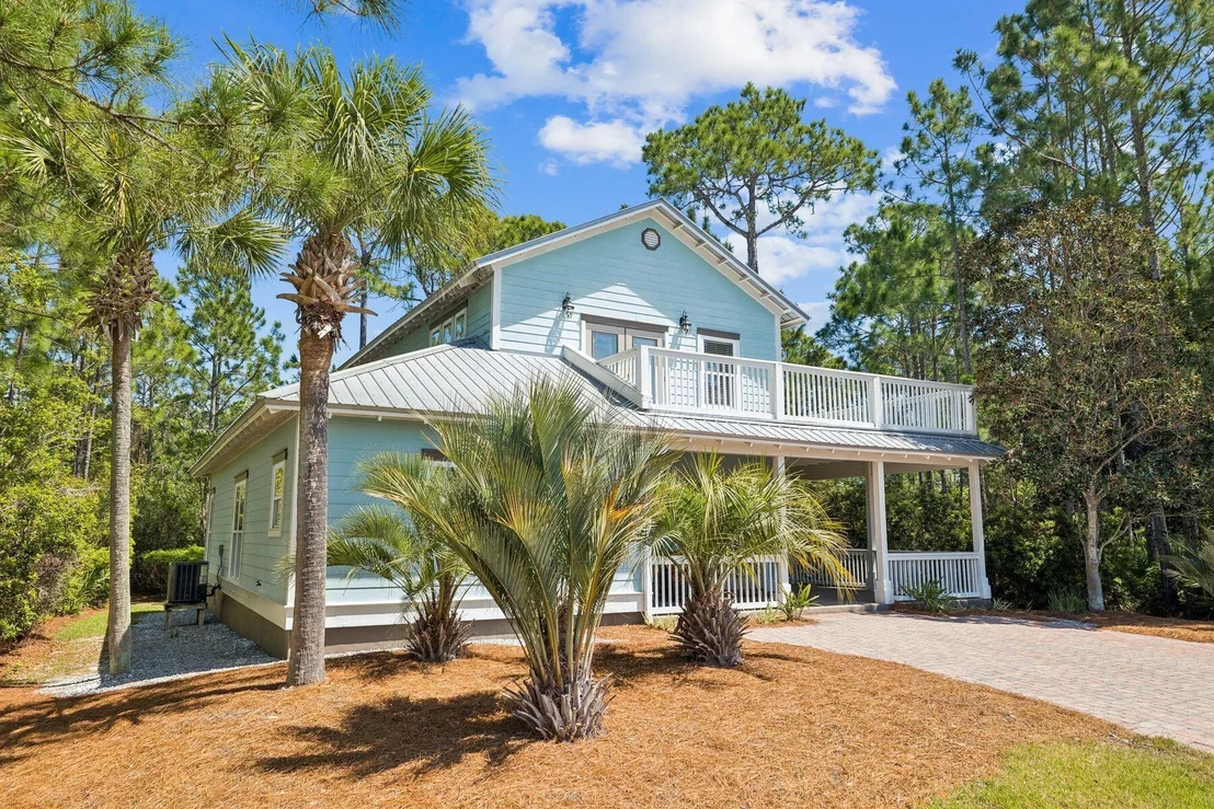Photo of 14 Breezeway Boulevard