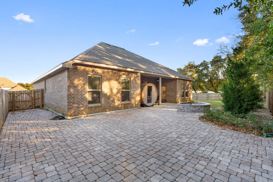 Photo of 4605 Queen Palm Court