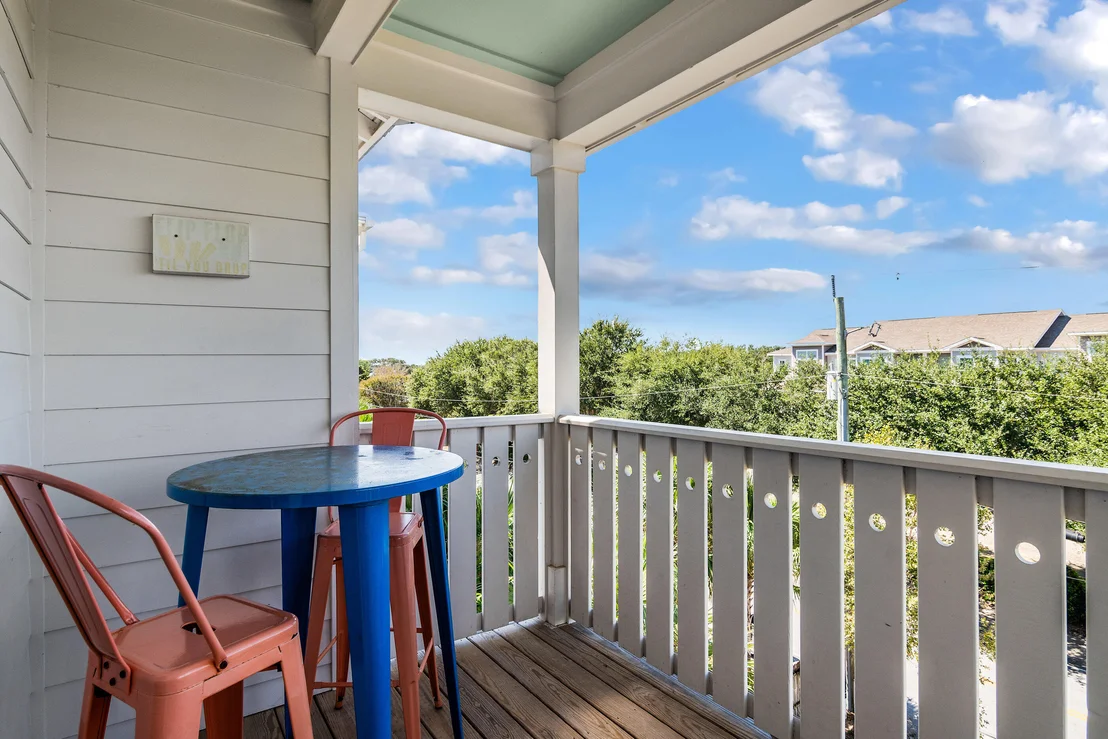 Photo of 240 Driftwood Road