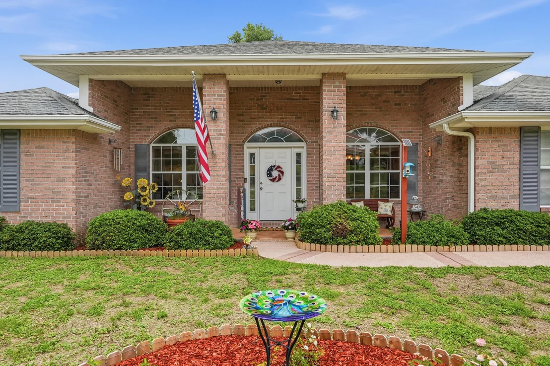 Photo of 2612 Paddock Circle