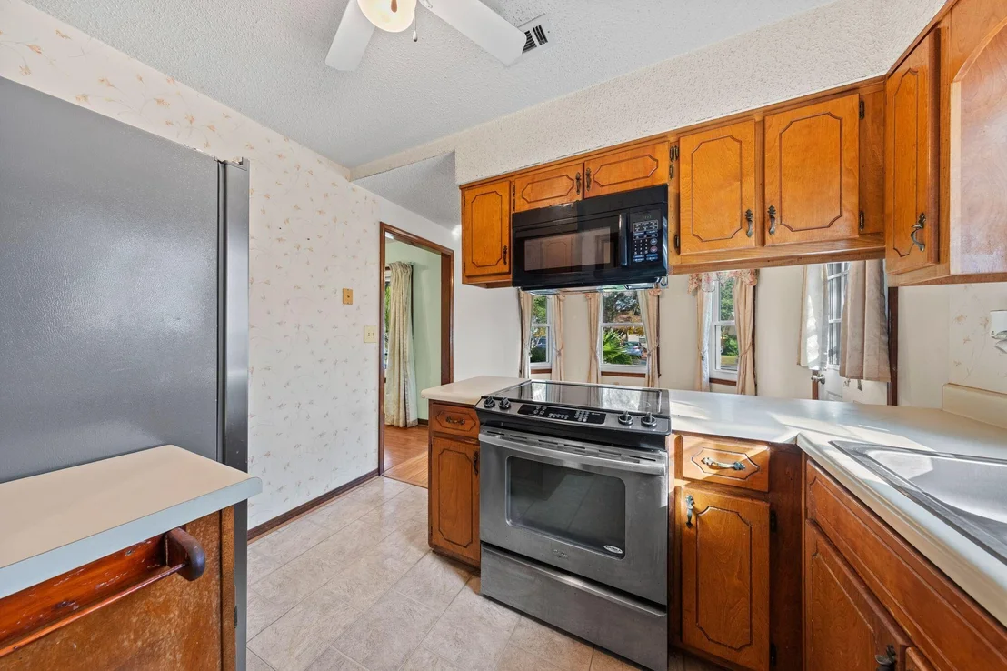 Photo of 144 Oak Terrace Drive