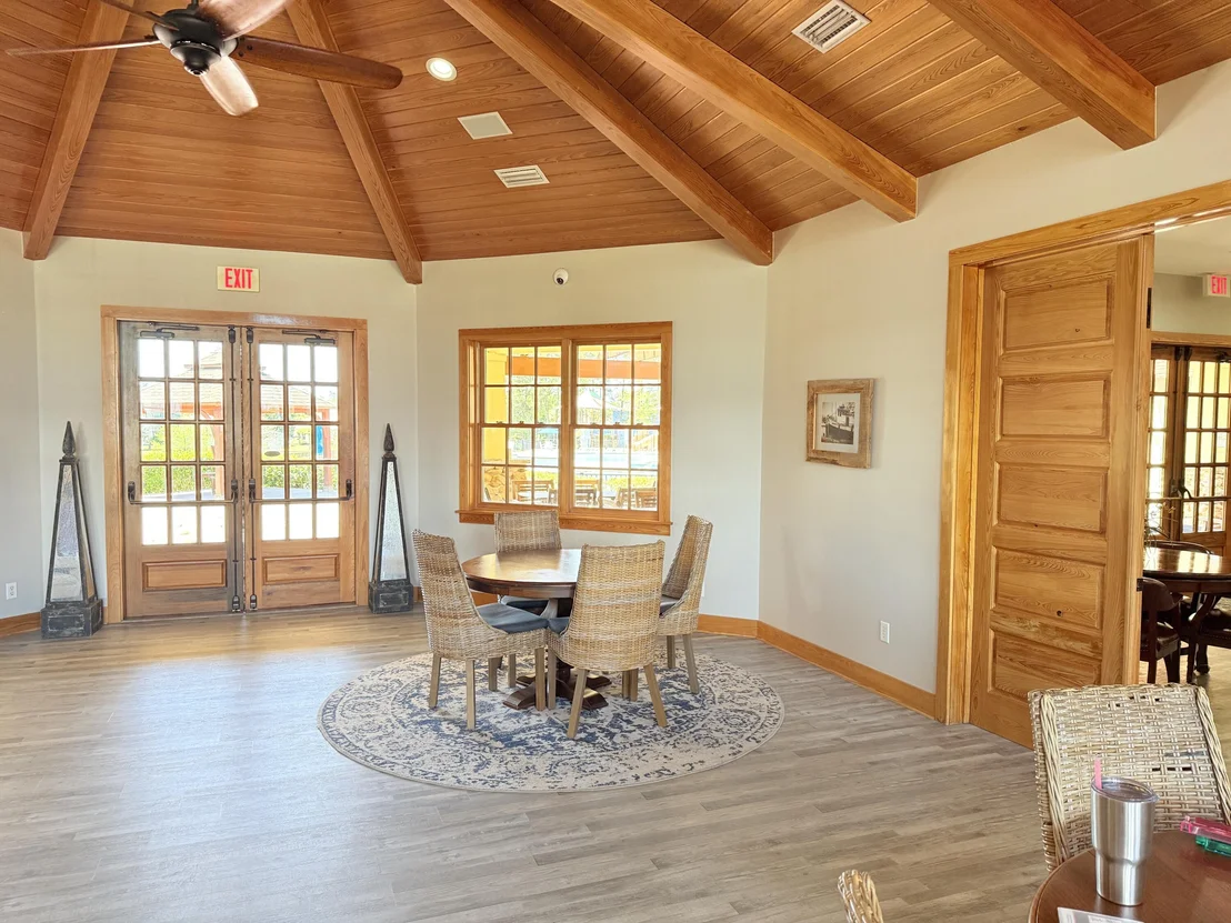 Photo of 379 Whitman Way