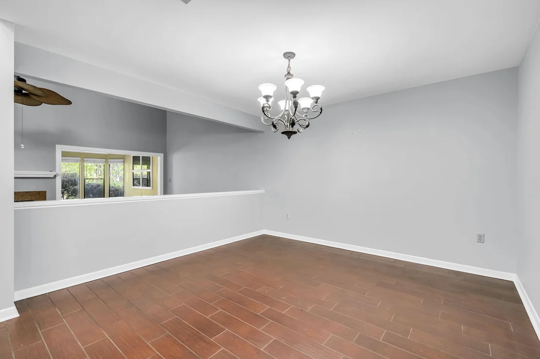 Photo of 129 Gleneagles Drive