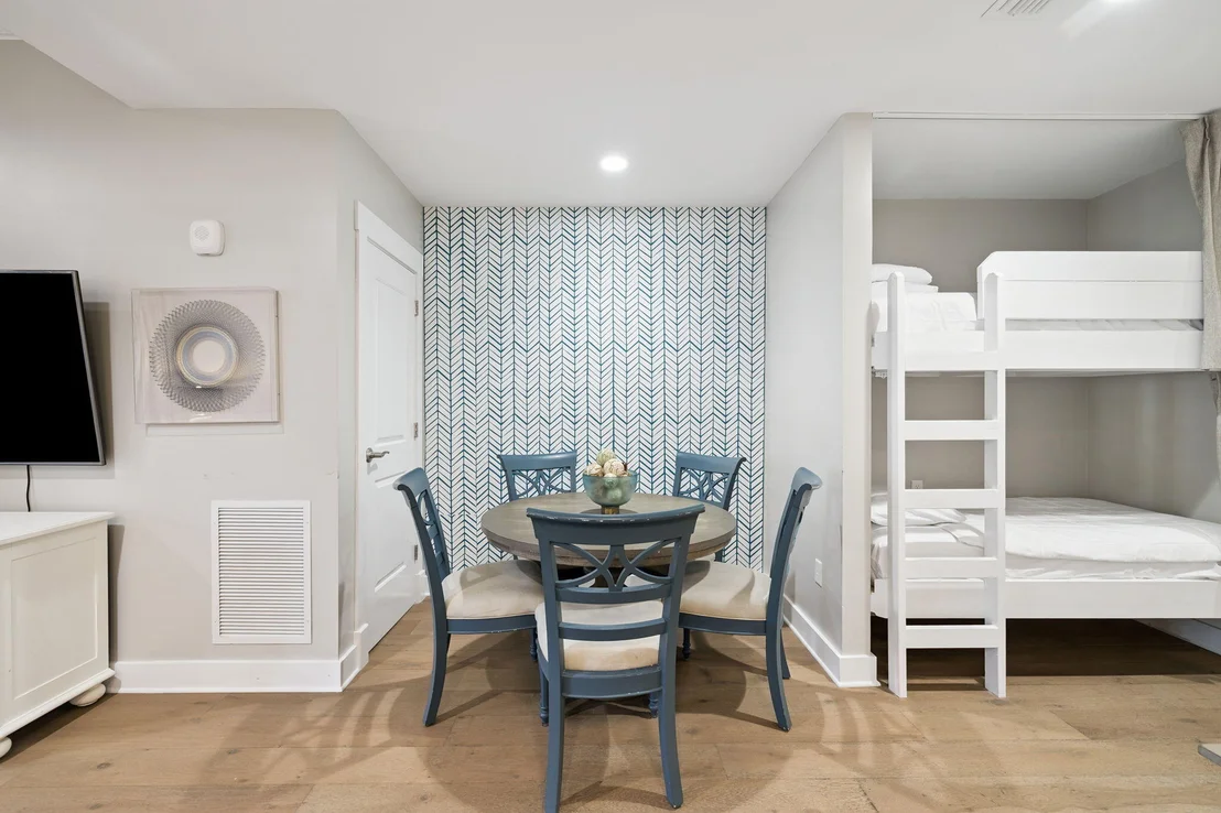 Photo of Unit 113 at 100 Matthew Boulevard