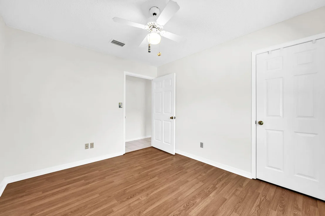 Photo of 2319 Canal Drive