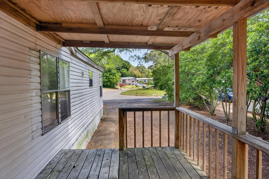 Photo of 1037 Everglade Drive