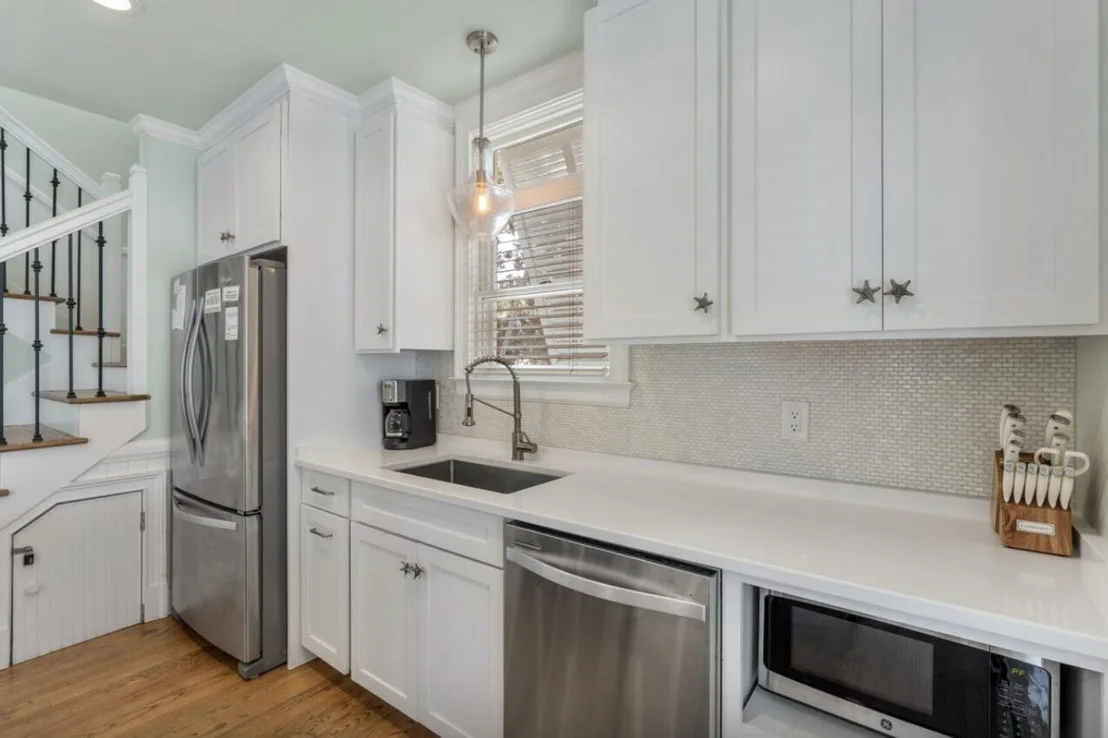 Photo of 323 Beachside Drive