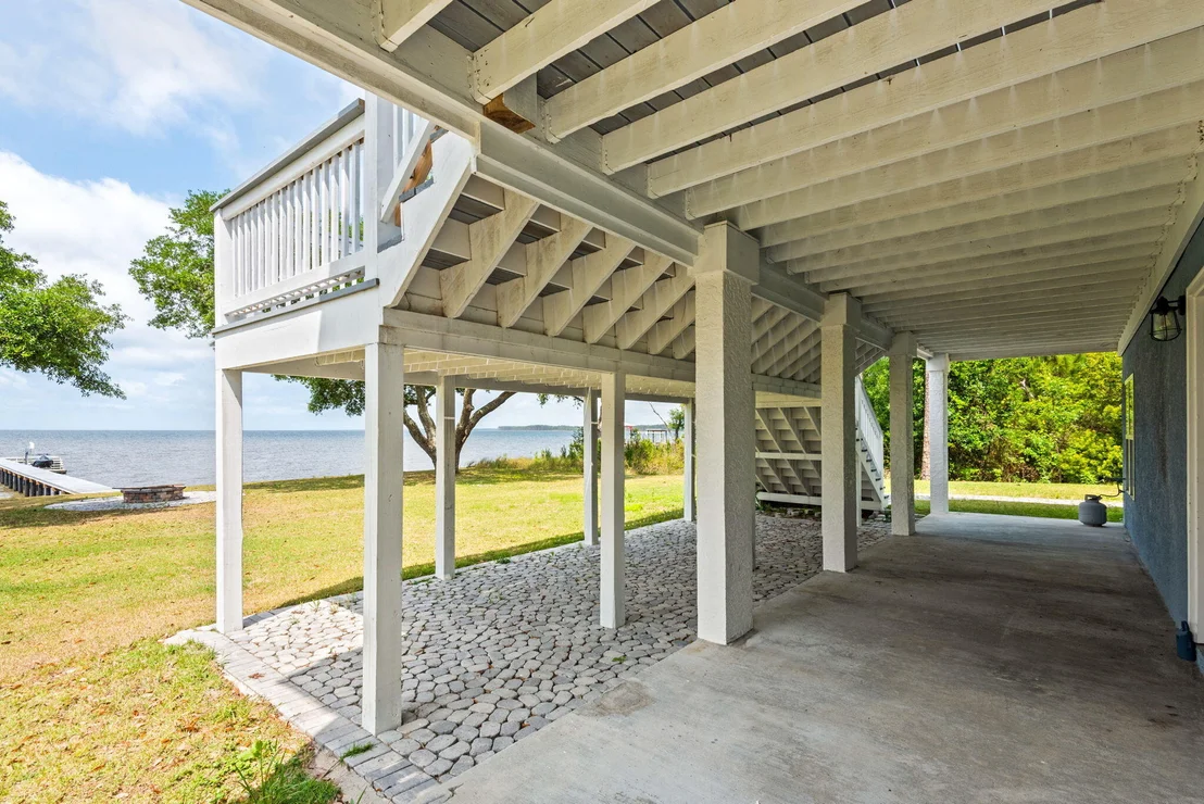 Photo of 969 Bay Harbour Boulevard