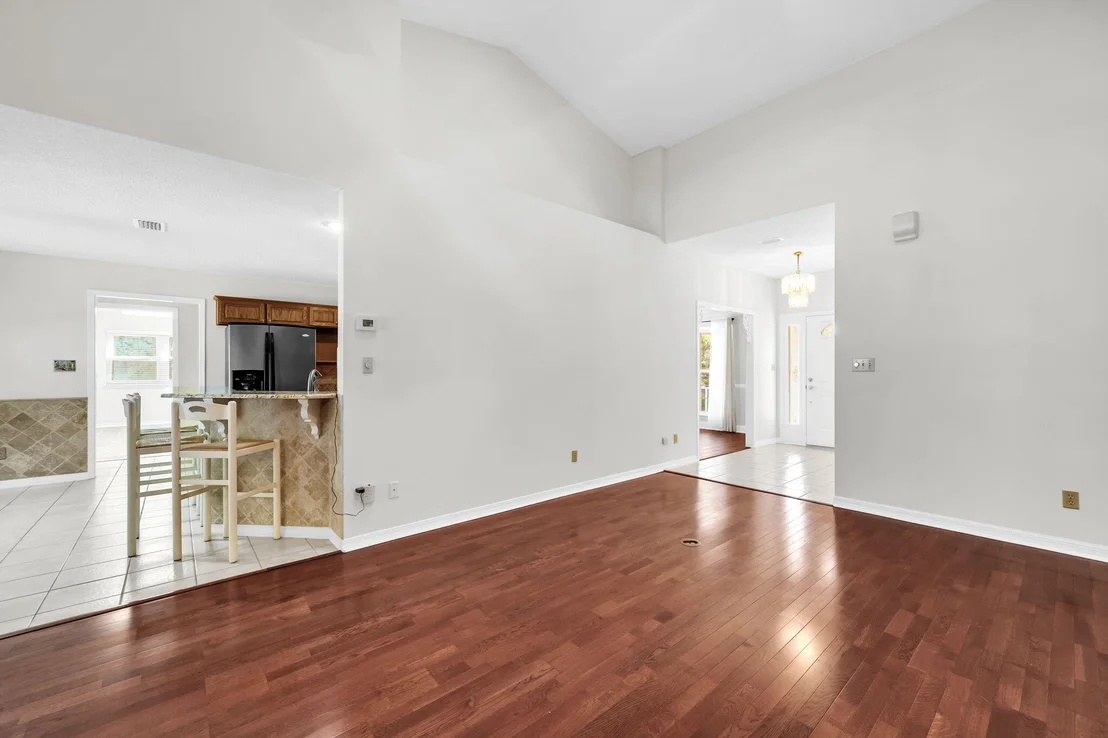 Photo of 2319 Canal Drive