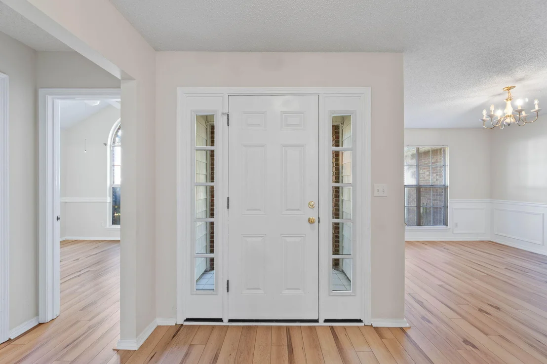 Photo of 4591 Scarlet Drive
