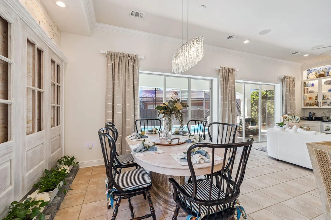 Photo of 4732 Papaya Park