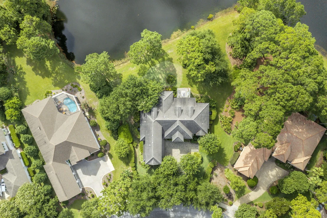 Photo of 4470 Stonebridge Road