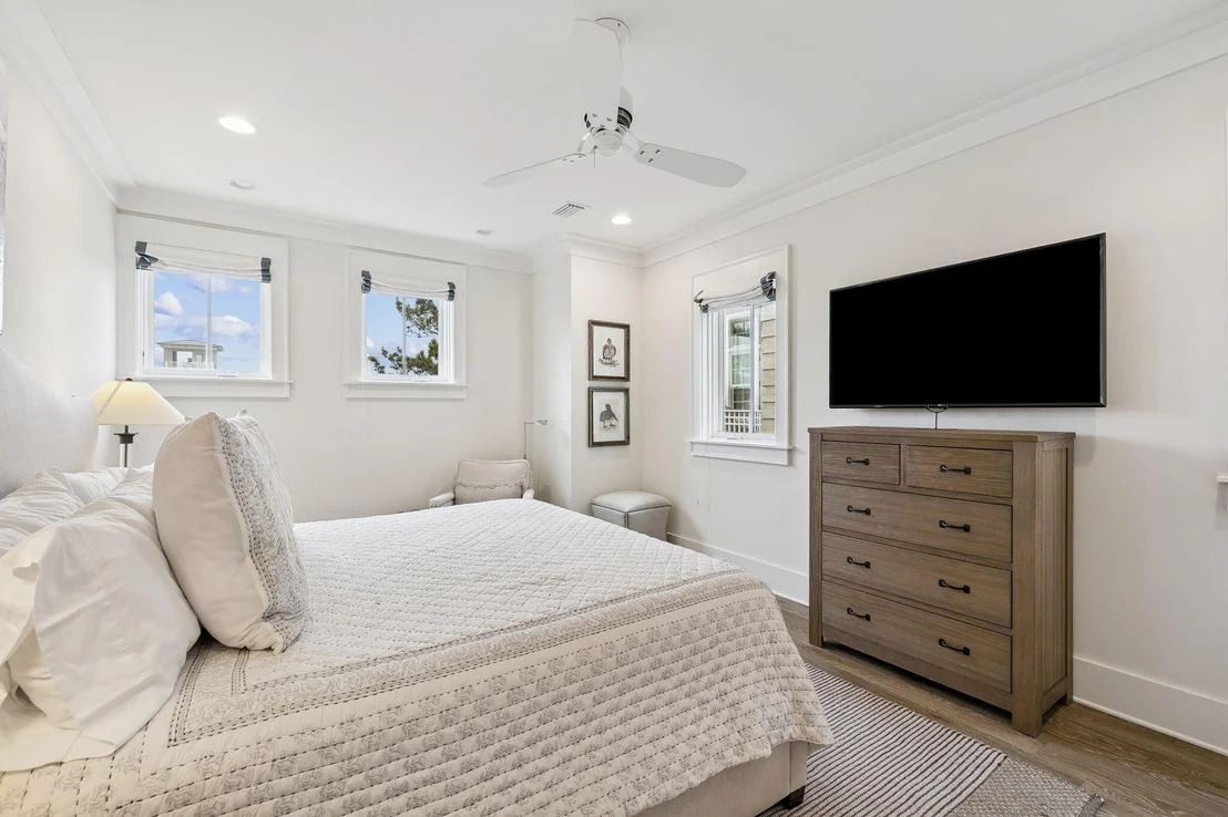 Photo of 17 Compass Point Way