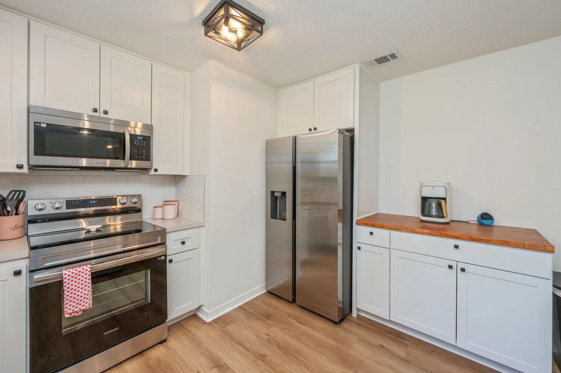 Photo of 6118 Buck Ward Road