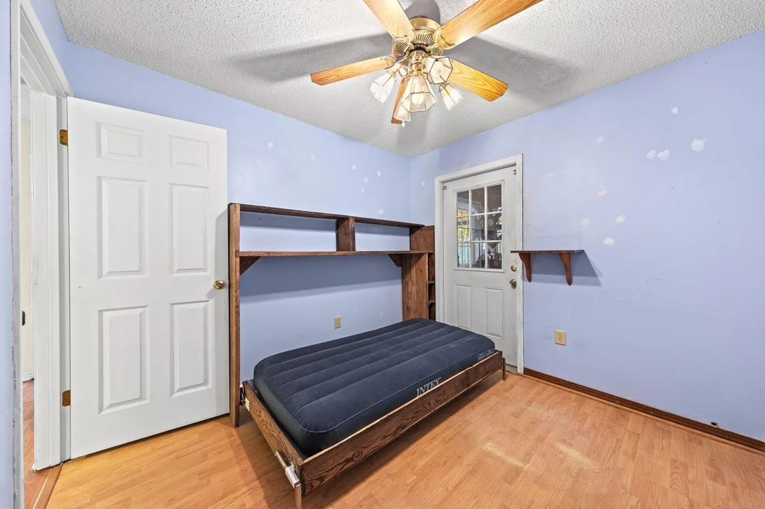 Photo of 144 Oak Terrace Drive