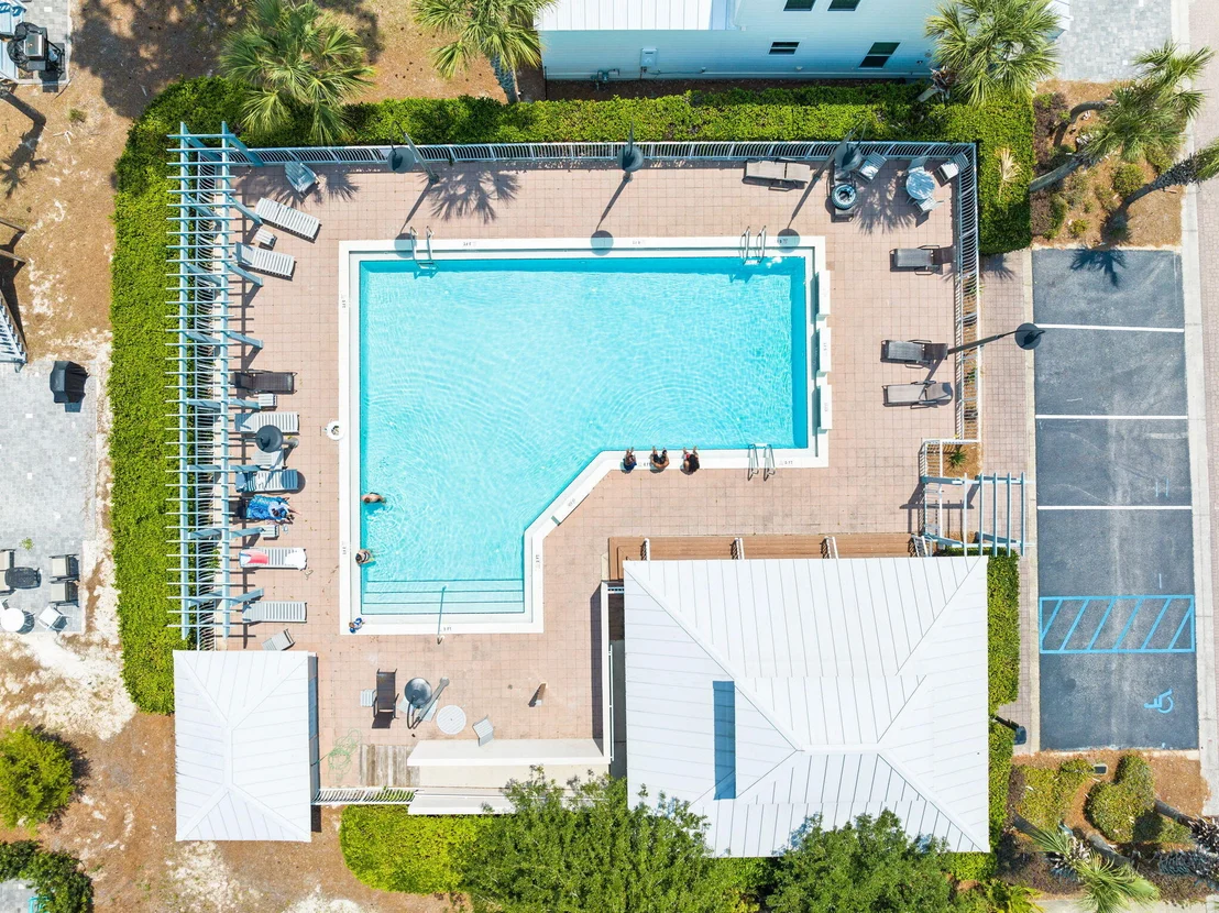 Photo of 345 Dolphin Drive