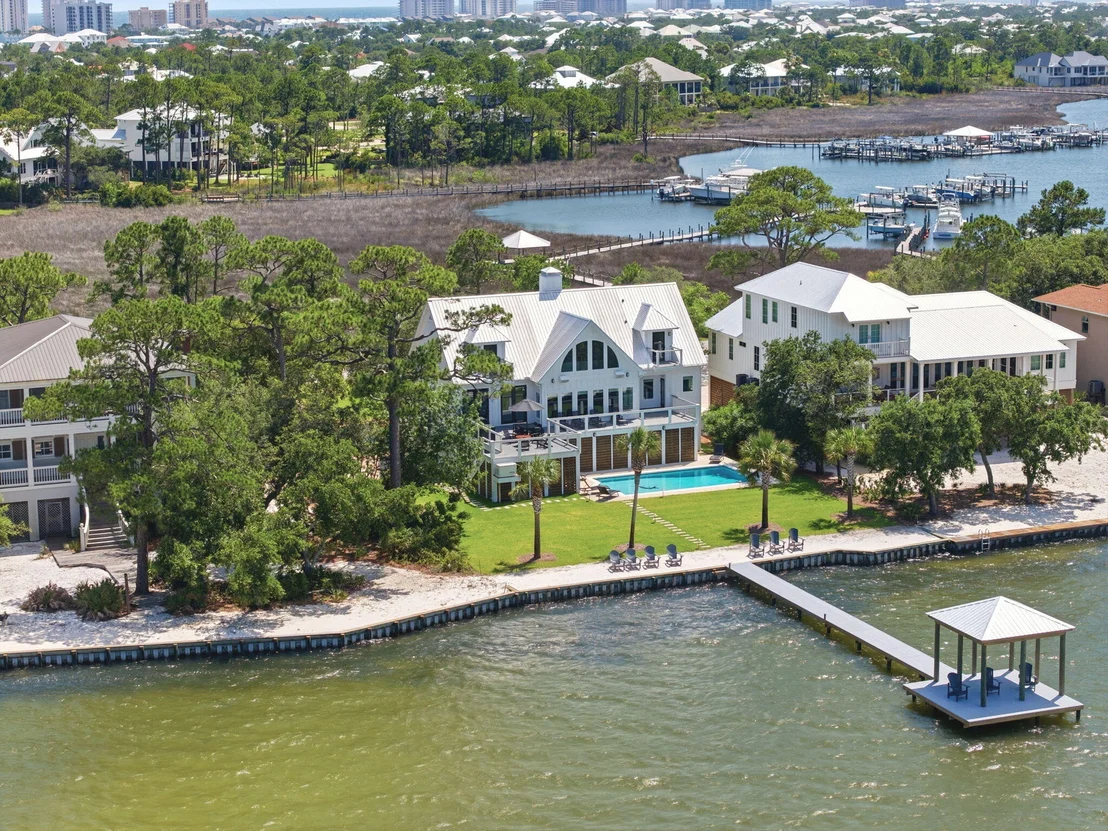 Photo of 31061 Peninsula Drive
