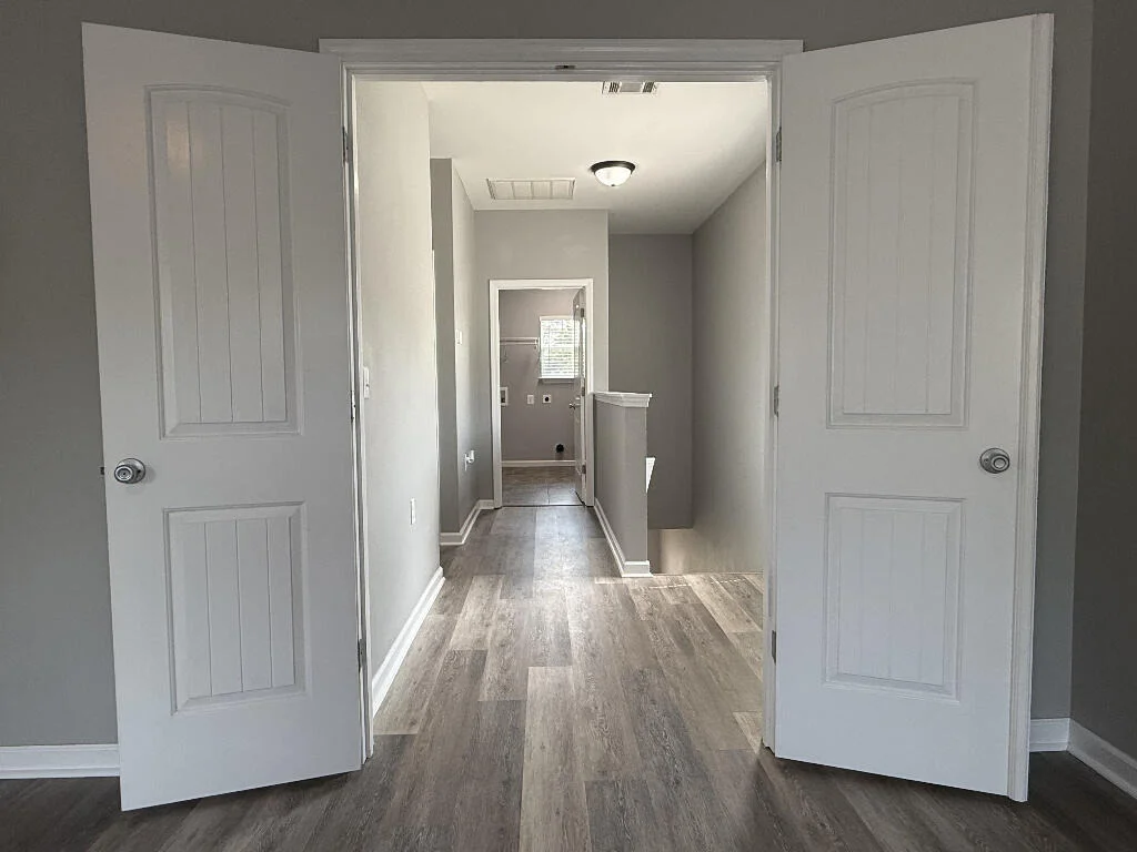 Photo of 129 Matt Boulevard