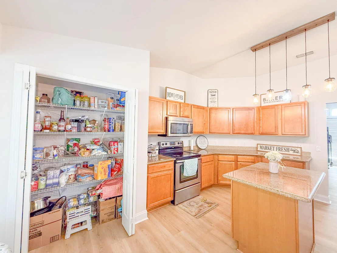 Photo of 6214 Flash Lane