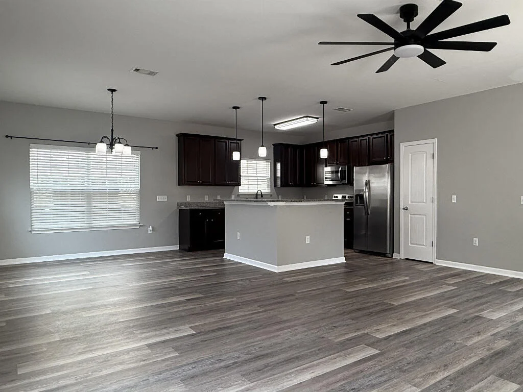 Photo of 129 Matt Boulevard