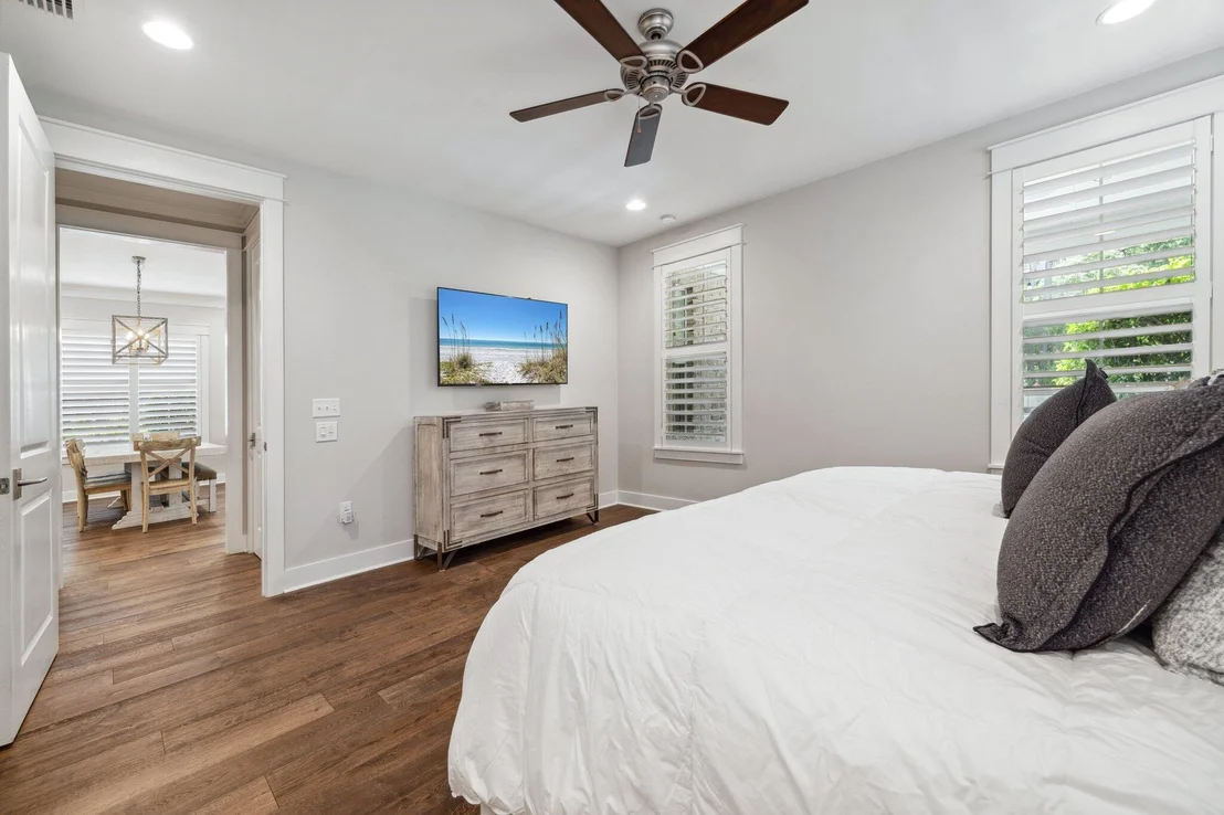 Photo of 327 Cobalt Lane