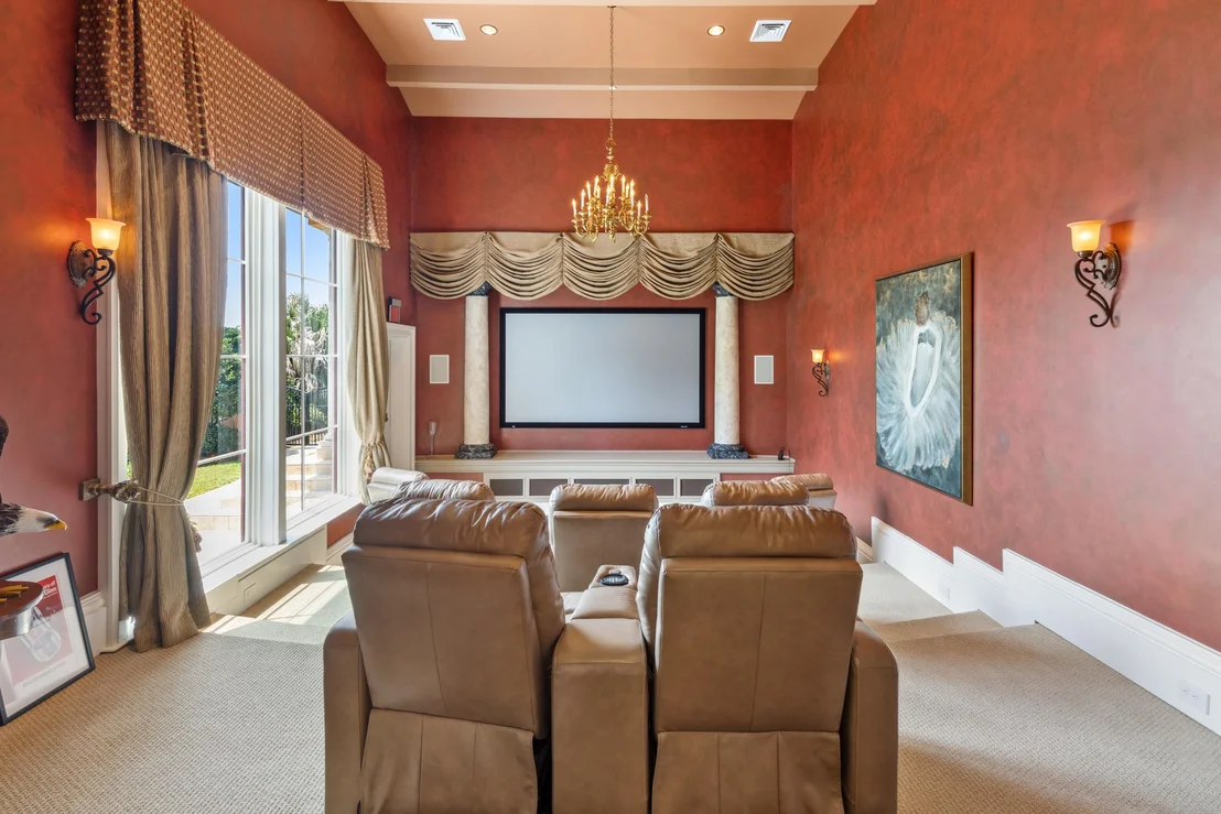 Photo of 4300 Breakwater Drive